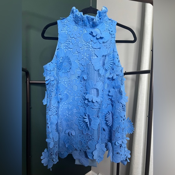 Tuckernuck Tops - Tuckernuck Lace Guipure Mason Top Bow Size S small